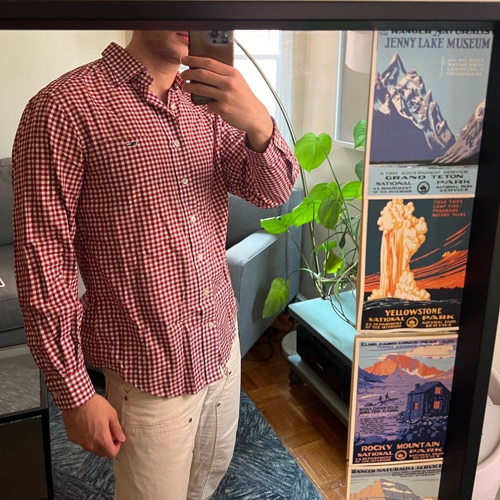 Size: Small, Brand: Vineyard Vines